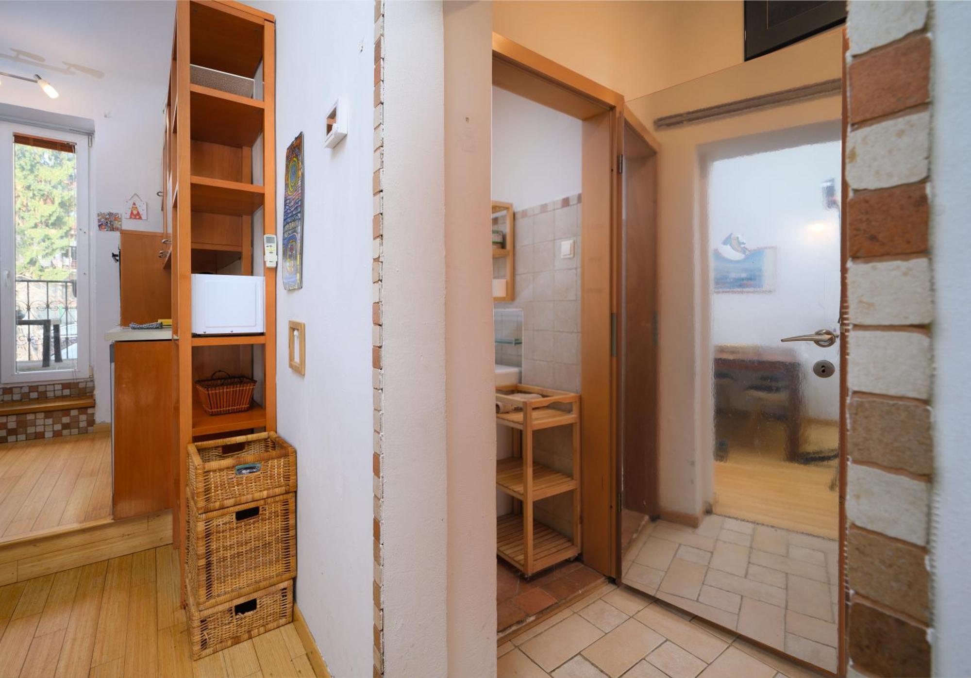 Urban View Apartment With Free Parking 卢布尔雅那 外观 照片